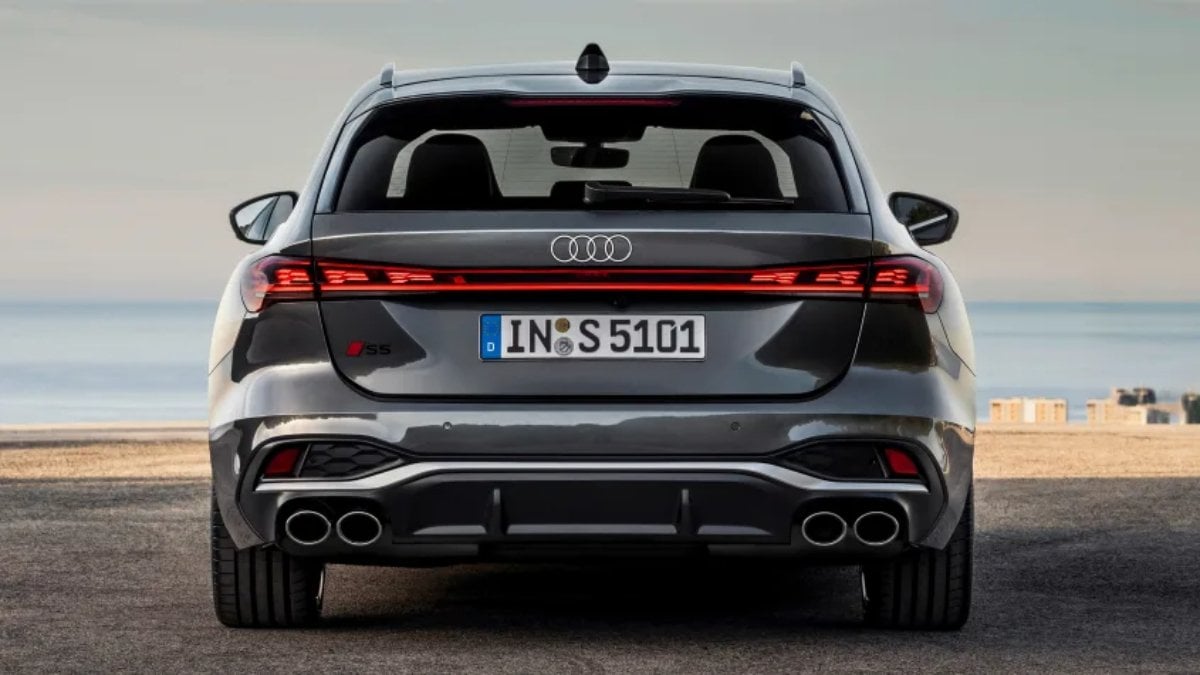 Audi’den yeni karar: Sahte egzoz kullanmayı bırakıyor
