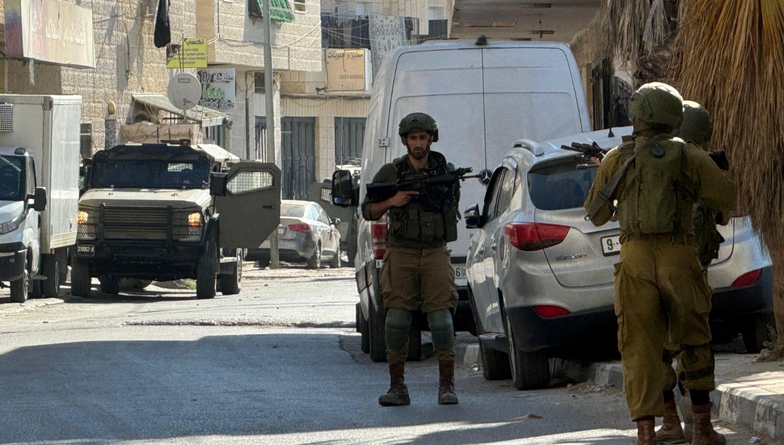 Batı Şeria’da silahlı saldırı: Üç İsrailli yaralandı